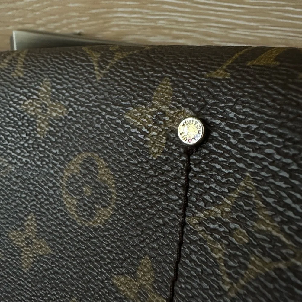 Louis Vuitton louis vuitton